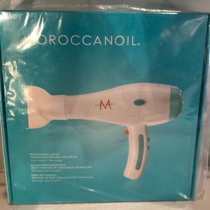 Moroccanoil professional  ceramic hair dryer